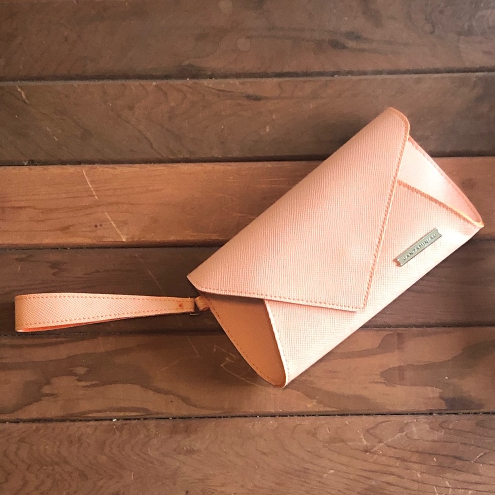 NWOT - KLM Jantamimiau Envelope Wristlet